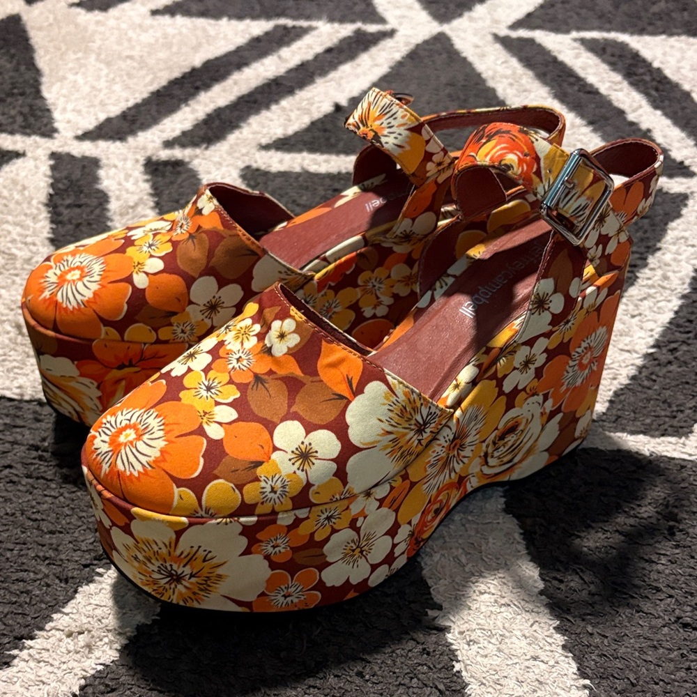 Jeffrey Campbell Floral Platform Wedges - Orange